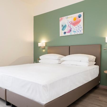 San Martino Siccomario Hotel Plaza מראה חיצוני תמונה