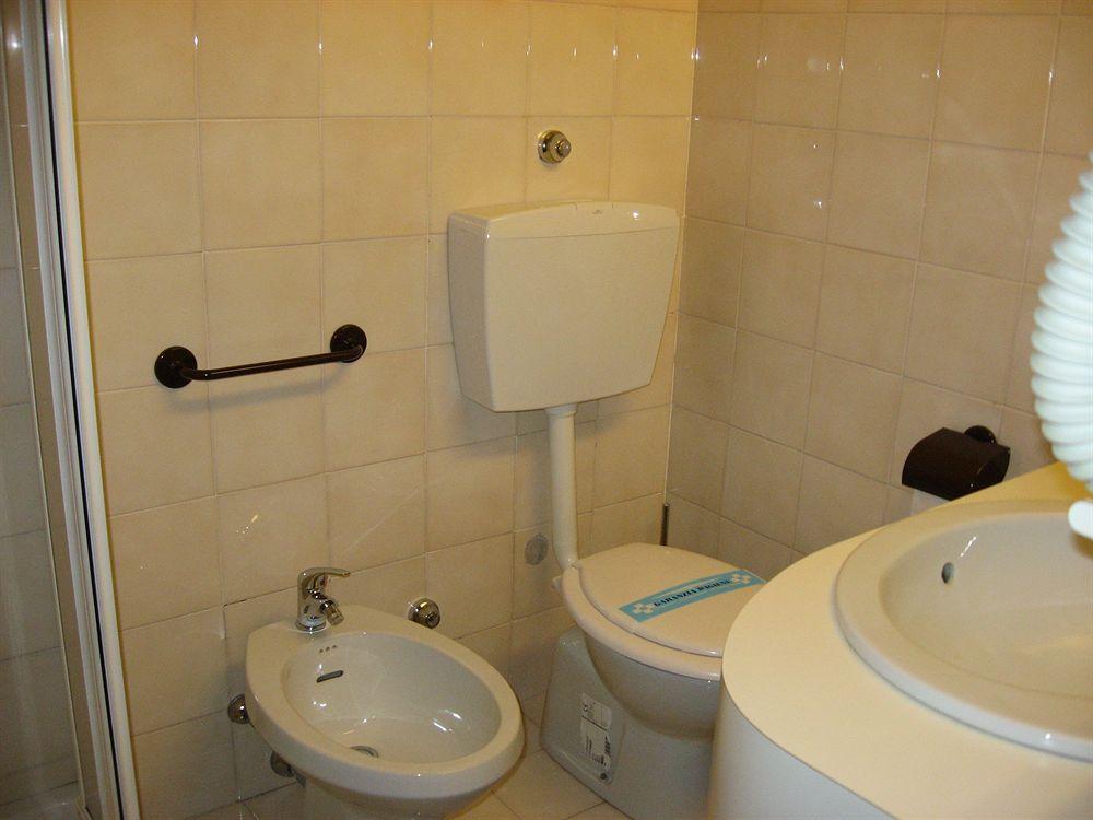 San Martino Siccomario Hotel Plaza מראה חיצוני תמונה