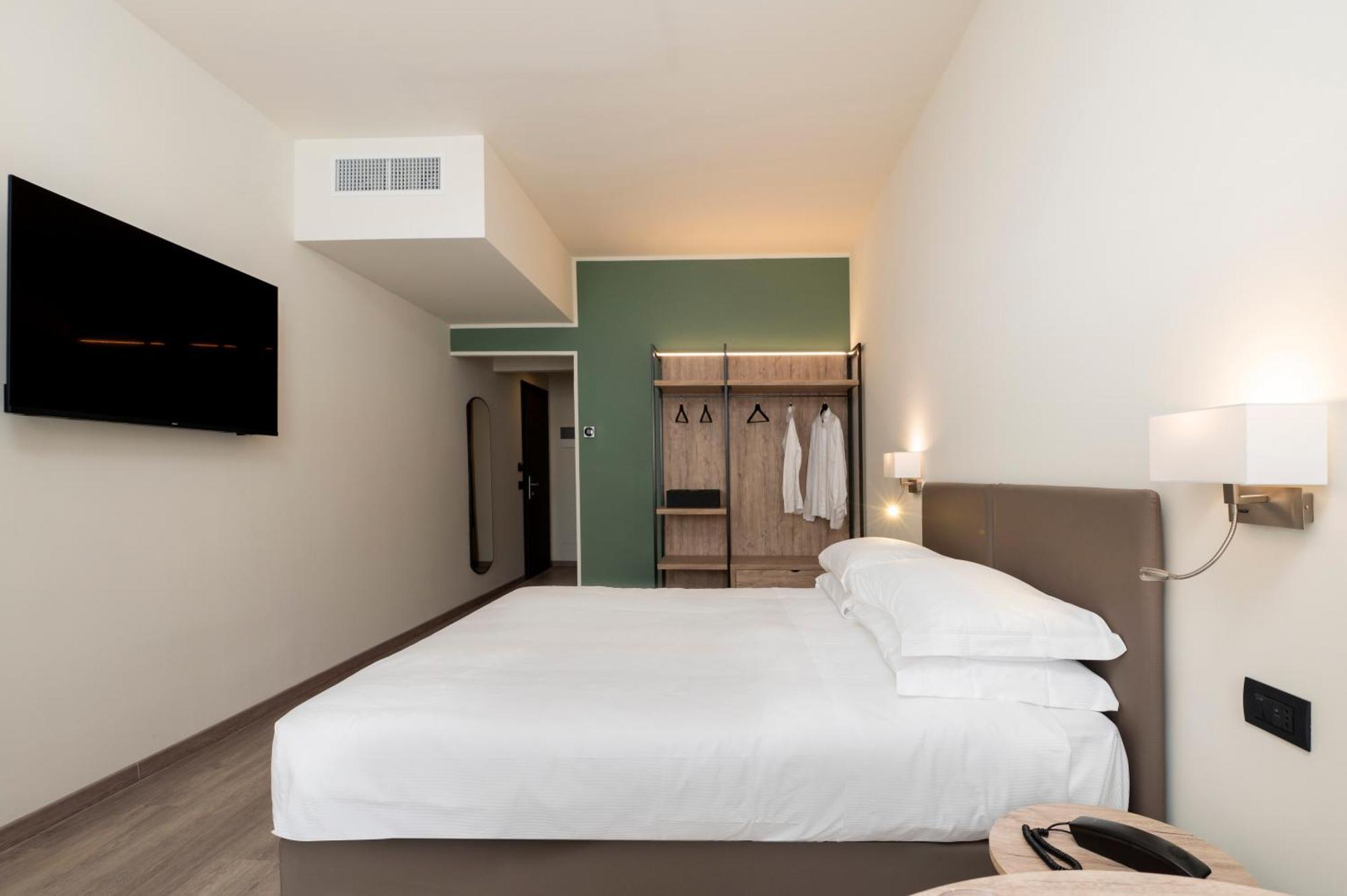 San Martino Siccomario Hotel Plaza מראה חיצוני תמונה